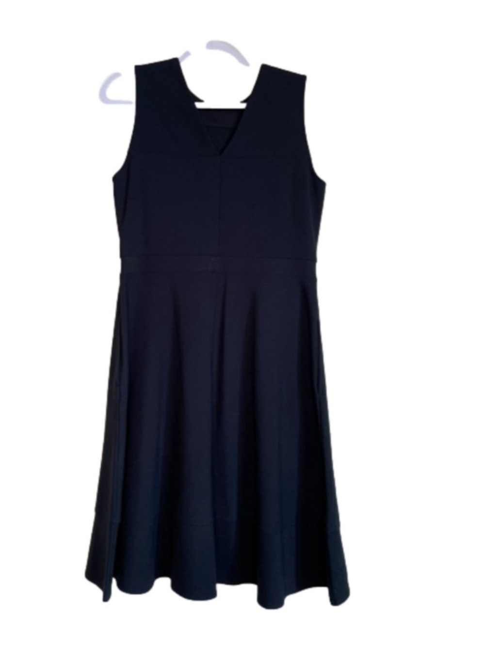 LANDS' END Size 12 Black Sleeveless Empire Waist VNeck Knit Dress Pockets